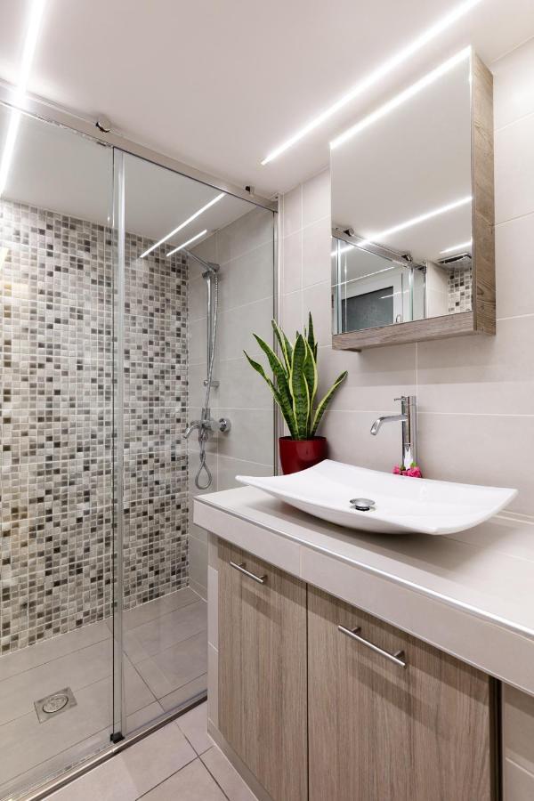 Near Acropolis Brand New 1 Min From Metro Apartment Атина Екстериор снимка